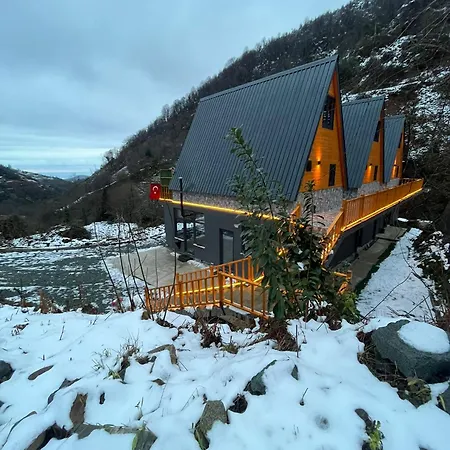 Chalet Agaran Wooden Rize
