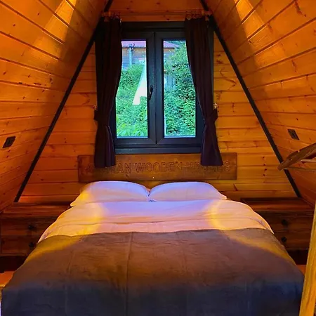Chalet Agaran Wooden *